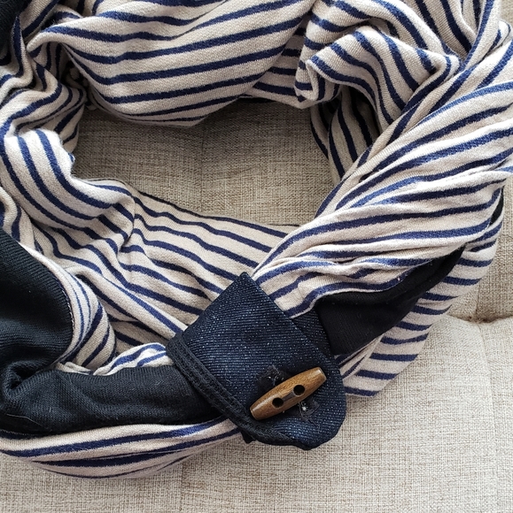 Handmade multicolor neutral scarf - Picture 1 of 5